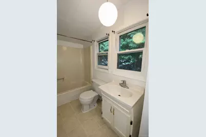 700 Route 9W #Cottage, Valley Cottage, NY 10989 - Photo 9