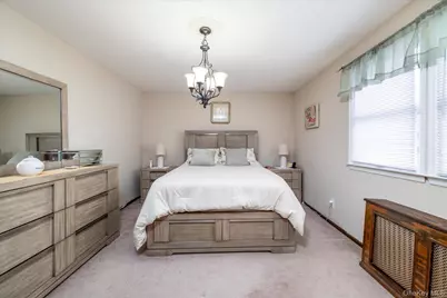 298 Lincoln Place, Lawrence, NY 11559 - Photo 9