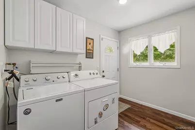 72 Eastview Drive, Valhalla, NY 10595 - Photo 19