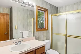 9 Hazelwood Ave, Westhampton Beach, NY 11978 - Photo 7