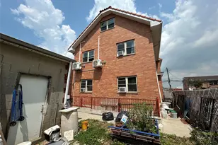 76-18 57th Rd, Middle Village, NY 11379 - Photo 7