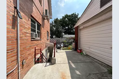 76-18 57th Road, Middle Village, NY 11379 - Photo 5