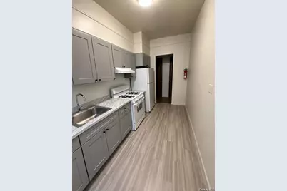 2043 Mayflower Avenue, Bronx, NY 10461 - Photo 5