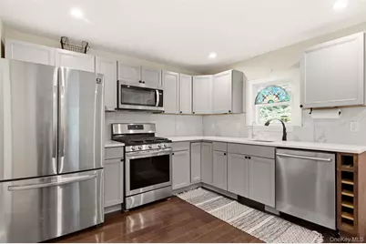 69 Ridgeway Avenue, East Setauket, NY 11733 - Photo 5