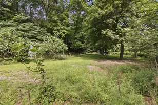 69 Ridgeway Ave, East Setauket, NY 11733 - Photo 9