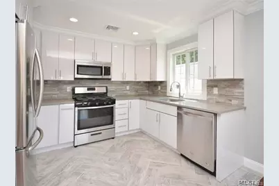 12 Nesaquake Avenue, Port Washington, NY 11050 - Photo 5