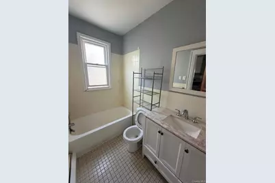 1013 Jericho Turnpike #2, New Hyde Park, NY 11040 - Photo 7