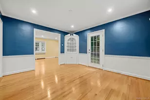 24 Smallwood Pl, White Plains, NY 10603 - Photo 11