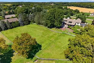 291 Deep Hole Rd, Calverton, NY 11933 - Photo 31