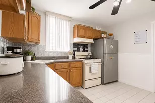 13-16 130th St, College Point, NY 11356 - Photo 7