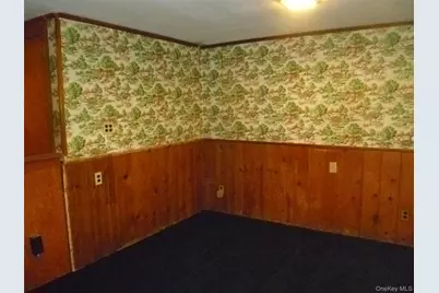 17 Chestnut Lane, Newburgh, NY 12550 - Photo 37