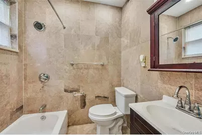 10530 Van Wyck Expressway, Richmond Hill, NY 11419 - Photo 29