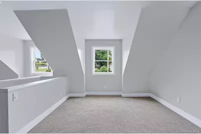 105 White Street, Newburgh, NY 12550 - Photo 21