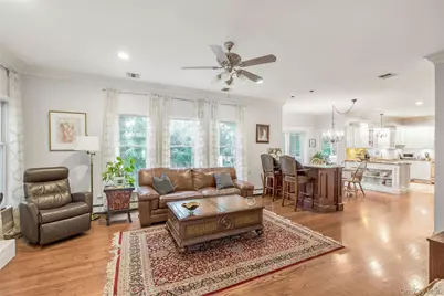 14 Cobbler Lane, East Setauket, NY 11733 - Photo 7