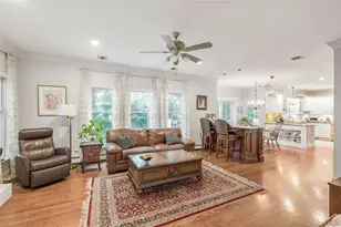 14 Cobbler Ln, East Setauket, NY 11733 - Photo 7