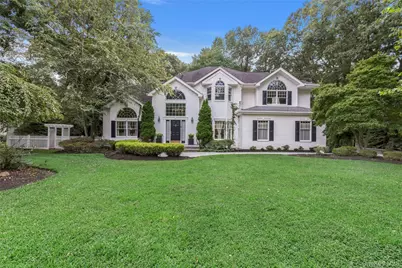 14 Cobbler Lane, East Setauket, NY 11733 - Photo 1