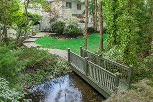 14 Cobbler Ln, East Setauket, NY 11733 - Photo 27