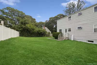 544 Park Avenue, Centereach, NY 11720 - Photo 37