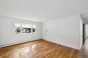 544 Park Ave, Centereach, NY 11720 - Photo 5