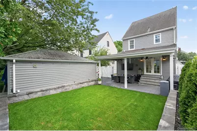 344 Houston Avenue, Mineola, NY 11501 - Photo 21