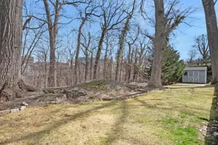 88 Stockbridge Rd, Yonkers, NY 10710 - Photo 41
