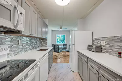 416 Benedict Avenue #3A, Tarrytown, NY 10591 - Photo 11
