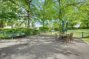 499 N Broadway, White Plains, NY 10603 - Photo 21