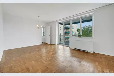 499 N Broadway #6B, White Plains, NY 10603 - Photo 5