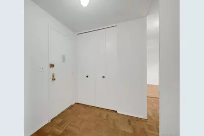 499 N Broadway #6B, White Plains, NY 10603 - Photo 3