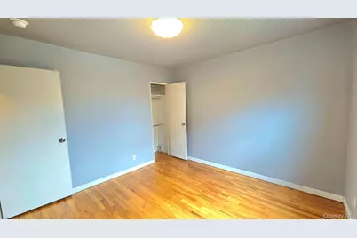 163-70 17th Avenue #Upper Level, Whitestone, NY 11357 - Photo 17