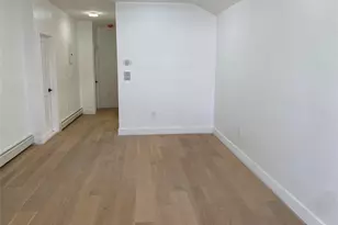 101-12 101st Ave, Jamaica, NY 11416 - Photo 3