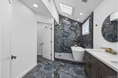 2819 Bay Drive, Merrick, NY 11566 - Photo 23