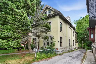 40 S Hamilton Street, Poughkeepsie, NY 12601 - Photo 3