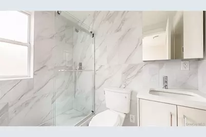14809 Northern Boulevard #5M, Flushing, NY 11354 - Photo 17