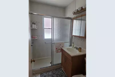 17516 Underhill Avenue, Fresh Meadows, NY 11365 - Photo 9