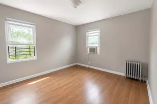 138-60 234th St, Rosedale, NY 11422 - Photo 15