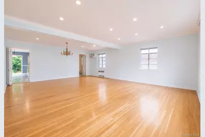 75-19 171st Street, Fresh Meadows, NY 11366 - Photo 3