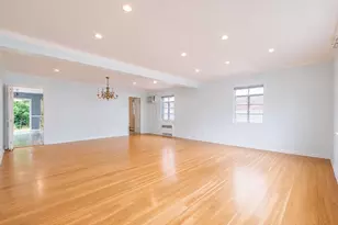 75-19 171st St, Fresh Meadows, NY 11366 - Photo 3