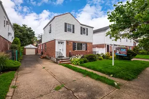 75-19 171st St, Fresh Meadows, NY 11366 - Photo 1