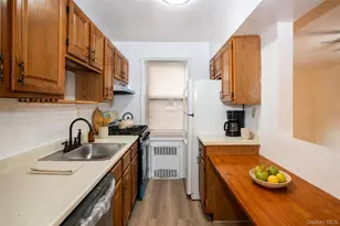 70 Locust, New Rochelle, NY 10801 - Photo 15