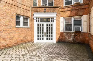 70 Locust, New Rochelle, NY 10801 - Photo 5