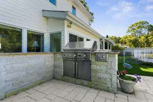 28 Annandale Rd, Commack, NY 11725 - Photo 25