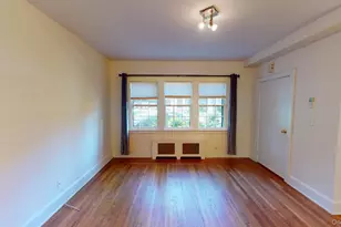 3-82 Burns St, Forest Hills, NY 11375 - Photo 5