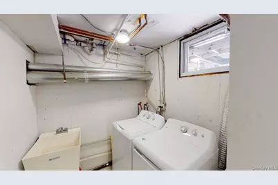 382 Burns Street #1, Forest Hills, NY 11375 - Photo 29