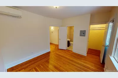 382 Burns Street #1, Forest Hills, NY 11375 - Photo 13