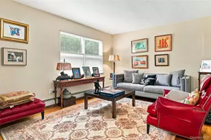 991 Newbridge Rd, North Bellmore, NY 11710 - Photo 21