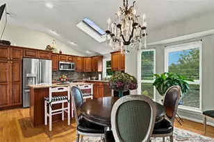 991 Newbridge Rd, North Bellmore, NY 11710 - Photo 11