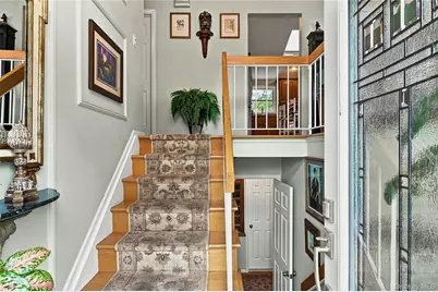 991 Newbridge Road, North Bellmore, NY 11710 - Photo 5