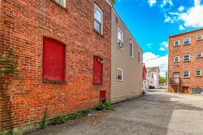 11 S White Street, Poughkeepsie, NY 12601 - Photo 29