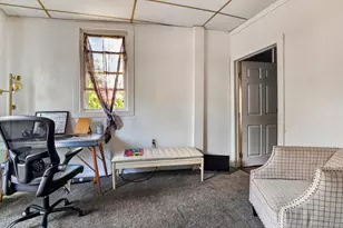 11 S White St, Poughkeepsie, NY 12601 - Photo 5